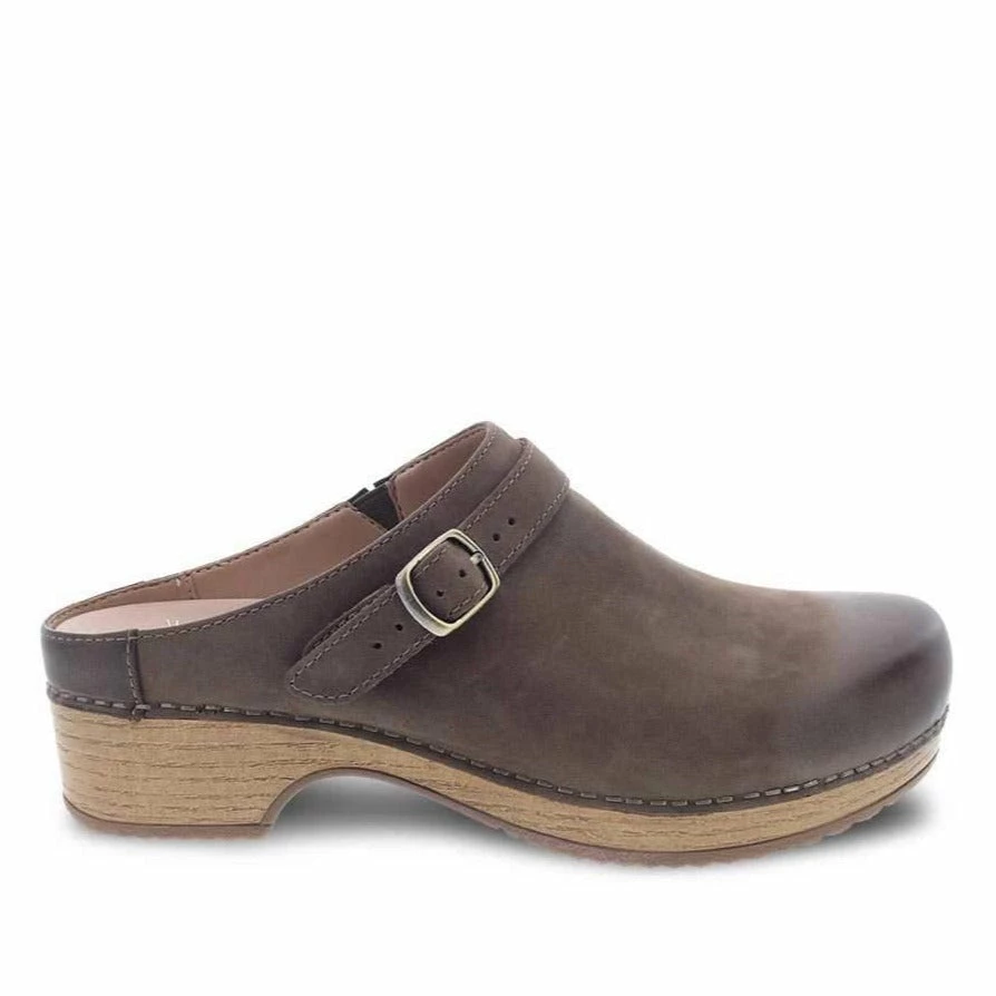 Best Sale β¨ DANSKO Berry π 8 DANSKO Berry