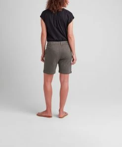 JAG Maddie Mid Rise 8