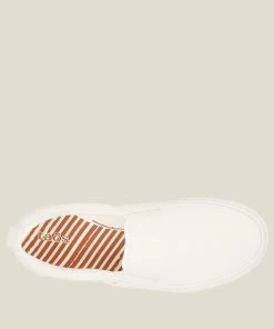 New 🎁 TAOS Rubber Soul Slip-On 😉 7 TAOS Rubber Soul Slip-On