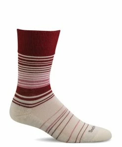 SOCKWELL Women's Easy Does It Relaxed Fit Socks