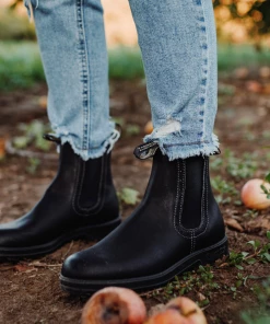 BLUNDSTONE Women's High Top Boot