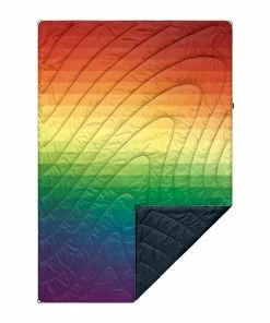 Brand new 😉 Rumpl Original Puffy Printed Blanket 🛒 26 Rumpl Original Puffy Printed Blanket