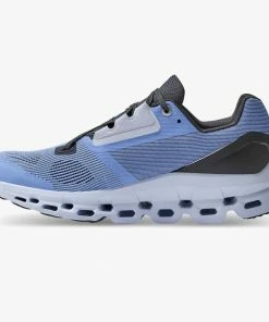 Outlet ✔️ On 👩 Women's Cloudstratus 👏 9 On Women's Cloudstratus